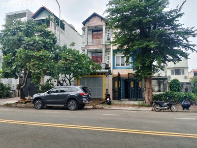 Bán lô đất đẹp 90 m2 nam long đối diện dự án global city 3