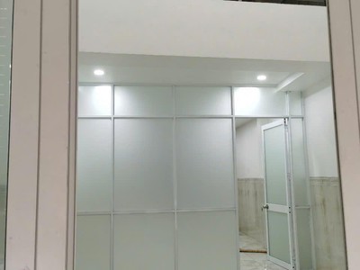 Bán gấp căn góc mặt tiền kd lý nam đế quận 11, 4tầng  4x14  khu sầm uất,hoàn công đủ 1