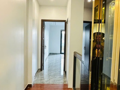 Mặt đường Phủ Thượng Đoạn - 80m2 - 4 tầng cực đẹp - thang máy - chỉ việc về ở - giá 8,x tỷ 2