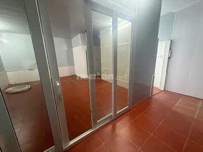 Chính chủ cho thuê nhà nguyên căn 3 tầng ngõ 3 phố đặng văn ngữ, đống đa 0
