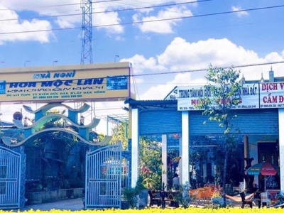 Bán nhà ở gồm cả nhà nghỉ có hồ cá koi tại đường nguyễn tất thành, thị trấn kiến đức, dăk r lấp 4