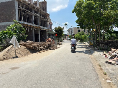 Bán đất mặt đường vòng Nhà Mạc   Tràng Cát cách dự án Vin 100m dt 74,8m2 đường nhựa rộng oto đỗ cửa. 2