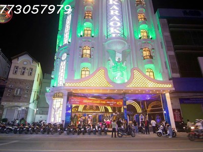 Bán tòa nhà karaoke   78 út tịch, p 4, tân bình. dt 25x20, hầm 7 tầng giá 150 tỷ 2