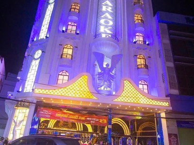 Bán tòa nhà karaoke   78 út tịch, p 4, tân bình. dt 25x20, hầm 7 tầng giá 150 tỷ 3