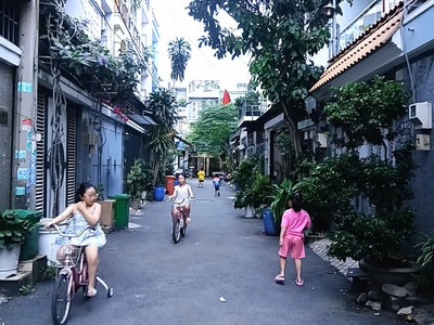 Nhà 4 tầng - hẻm xe hơi - phường phước long b -tp thủ đức - 55m  - giá 6 tỷ 4