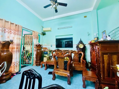 Bán gấp nhà mặt tiền kinh doanh phạm ngọc tân phú 200m2,3 tầng btct nhỉnh 17 tỷ 2
