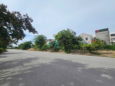 Cần bán lô đất mặt đường 26m vỉa hè 7m TDC Tràng Cát 75m2 giá 3.9 tỷ 1