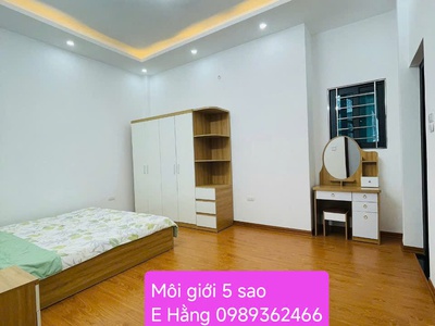 Nhà 5 tầng thang máy nội thất sịn sò ngõ kinh doanh thông tứ tung dòng tiền hàng tháng 2