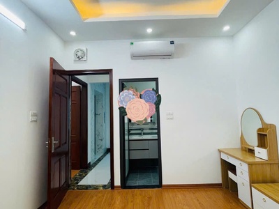 Nhà 5 tầng thang máy nội thất sịn sò ngõ kinh doanh thông tứ tung dòng tiền hàng tháng 3