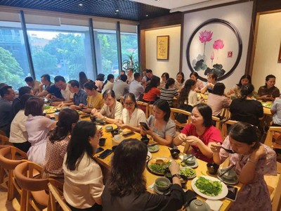 Shophouse chân đế   mặt phố lê văn lương   doanh thu 1,8tỷ/tháng   79 tỷ 1