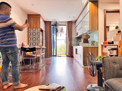 Bán căn hộ chung cư sổ đỏ sky central 176 định công 65m2, 2 ngủ, nhỉnh 5 tỷ 0