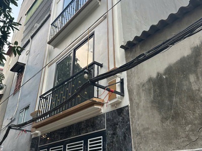 Bán nhà  đẹp 6 tầng 4 ngủ - ô tô vào nhà - giá tốt tại lĩnh nam 0