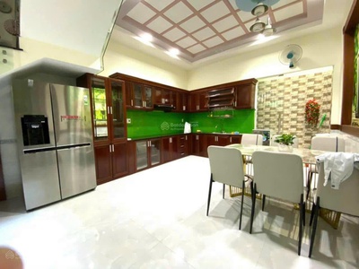 Bán nhà đẹp hẻm 1122 quang trung, p8, gò vấp. dt 77m2 trệt 3 lầu full nội thất, 7,6 tỷ. hẻm cf lam 3