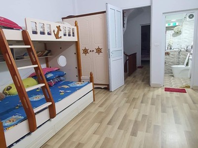 Nhà đẹp phố viên   36m  x 5t   gần ô tô   7.8 tỷ 0