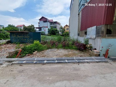 Đất vân nội  cũ , phúc thịnh, 98m2, mt5m, 7.6 tỷ, ô tô thông. 4