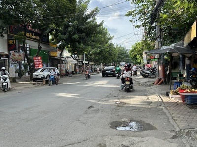 Nhà 2 tầng gần nguyễn duy trinh - p. bình trưng tây - dt: 180m - bán 13 tỷ 0
