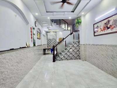 Không  căn 2 - giáp tân phú - lê văn quới - nhà mới đẹp 4 tầng - 5pn chỉ nhỉnh 5 1