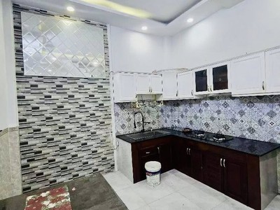 Không  căn 2 - giáp tân phú - lê văn quới - nhà mới đẹp 4 tầng - 5pn chỉ nhỉnh 5 3