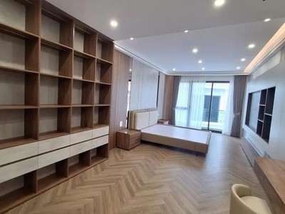 Bán gấp nhà phố bồ đề 60m2 6t giá 1x tỷ, 4 phòng ngủ gara 2 ô tô, kinh doanh 3