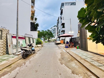 Nhà 5 tầng đường số 30, phường 6, gò vấp 1