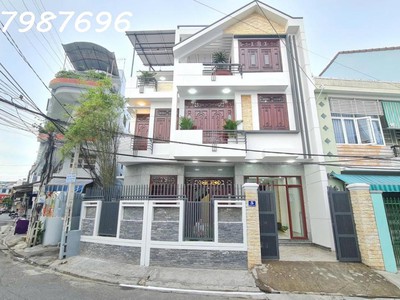 Nhà mặt tiền 3 tầng chính chủ, nha trang - giá 8,8 tỷ 0