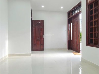 Nhà mặt tiền 3 tầng chính chủ, nha trang - giá 8,8 tỷ 3