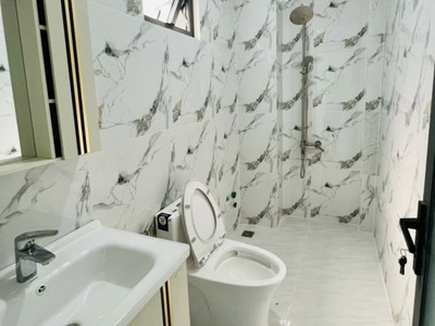 Bán nhà 61m2, 4pn, 4wc, 3 tầng, q.2, 6.99  tỷ, sổ hồng 4
