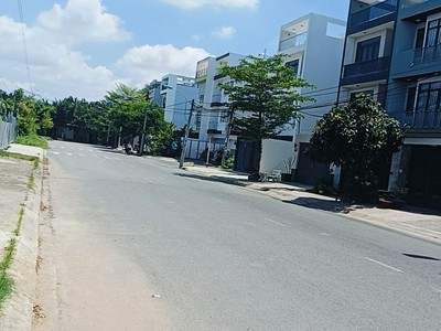 Bán đất mặt tiền đường số kdc phú lợi, quận 8, 100m2  5x20  chỉ 6.1 tỷ 1