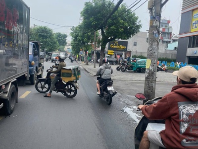 Bán nhà  6x40  mặt tiền nguyễn văn quá, đông hưng thuận, quận 12 giá 19.5 tỷ 0