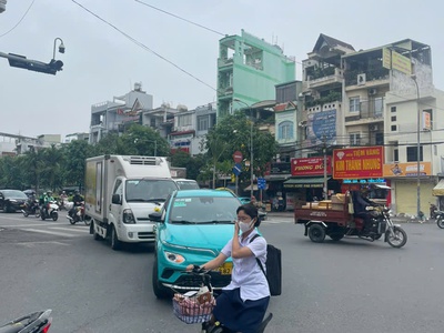 Bán nhà  6x40  mặt tiền nguyễn văn quá, đông hưng thuận, quận 12 giá 19.5 tỷ 2