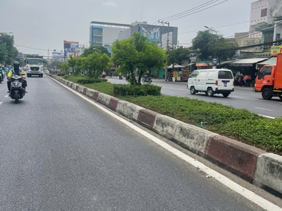 Nhà  9x28  mặt tiền tô ký   trục đường chính hóc môn   giá bán 32 tỷ 2