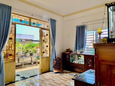 Kiệt thẳng thông 30m ra mt hoàng diệu 80m2, 4 tầng chất lừ, gia chủ xây ở, đi bộ chợ, trường, 3
