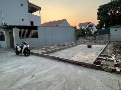 Bán gấp - tằng my- nam hồng   đông anh 70 m2 . mặt tiền: 5 m đường rộng 3.5 m .giá chào 4,4 tỷ. 1