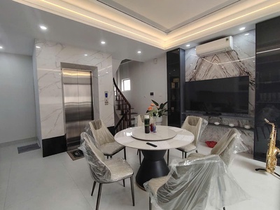 Hiếm - lõi bồ đề - lô góc - 7 tầng thang máy - ngõ ô tô vf3 - full nội thất - ở ngay 3