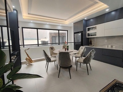 Hiếm - lõi bồ đề - lô góc - 7 tầng thang máy - ngõ ô tô vf3 - full nội thất - ở ngay 4