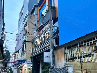 Chủ thiện chí bán nhà đẹp - khu kinh doanh sầm uất- xe hơi đậu cửa-thuận tiện đi lại qua q1, q8 2