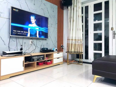 105m2, 4 tầng đúc, rộng hiếm 6m, hxh nguyễn đình chính, dân trí cao ở / kd tốt 1