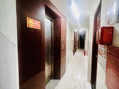 Căn hộ dịch vụ ngang khủng   400m    dòng tiền 2.7 tỷ/năm   giá chỉ 45 tỷ 2