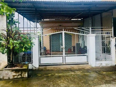 Bán nhà mặt tiền trung tâm tp trà vinh   có sổ hồng riêng   đối diện công viên 0