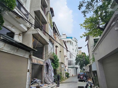 Bán nhà phố tư đình - long biên - đón cầu trần hưng đạo 8 tầng thang máy 2