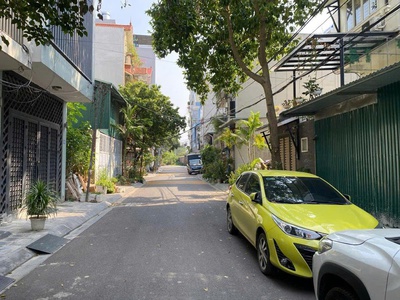 Nhà biệt thự pháp - 4 tầng - thang máy - vỉa hè rộng - oto tránh - 135m 3