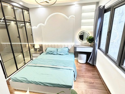 Nhà đẹp giá tốt tại ngõ 192 Đội Cấn trung tâm thành phố Hà Nội 1