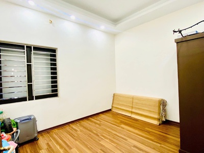 Bán nhà sổ đỏ mặt ngõ 25 Vũ Ngọc Phan, 60m2, ô tô tránh, kinh doanh 3