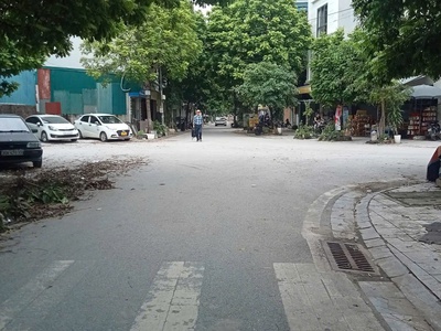 Nhà đẹp- giá tốt - vị trí đắc địa tại khu đấu giá ngõ cổng kiến hưng, hà đông, tphn 0