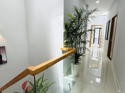  nhà đẹp 4.5x10   cách mặt tiền 1 căn   sát khu vip bàu cát   chỉ 5.65 tỷ   ở ngay 2