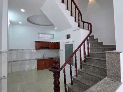 Bán căn góc 2 mặt tiền, sổ hồng ngang 7m phước bình sát global city 1