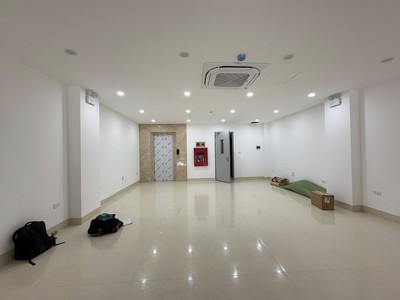 Bán tòa văn phòng mặt phố bạch mai, 210m2, 8 tầng 1 hầm thang máy, mặt tiền 8.5m, 188 tỷ 3