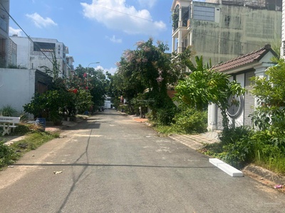 Bán đất kiến á 5x25 giá 80tr/m2 sát global city 1