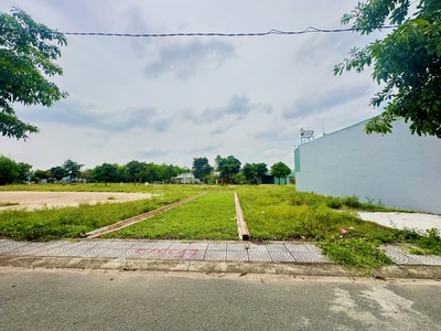 Bán lô đất giá rẻ 93,5m2,full thổ cư gần Sân Bay Long Thành,ShR 0