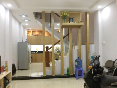 Nhà 2 tầng tạ quang bửu p3 q8. giá 5.2 tỷ tl 0